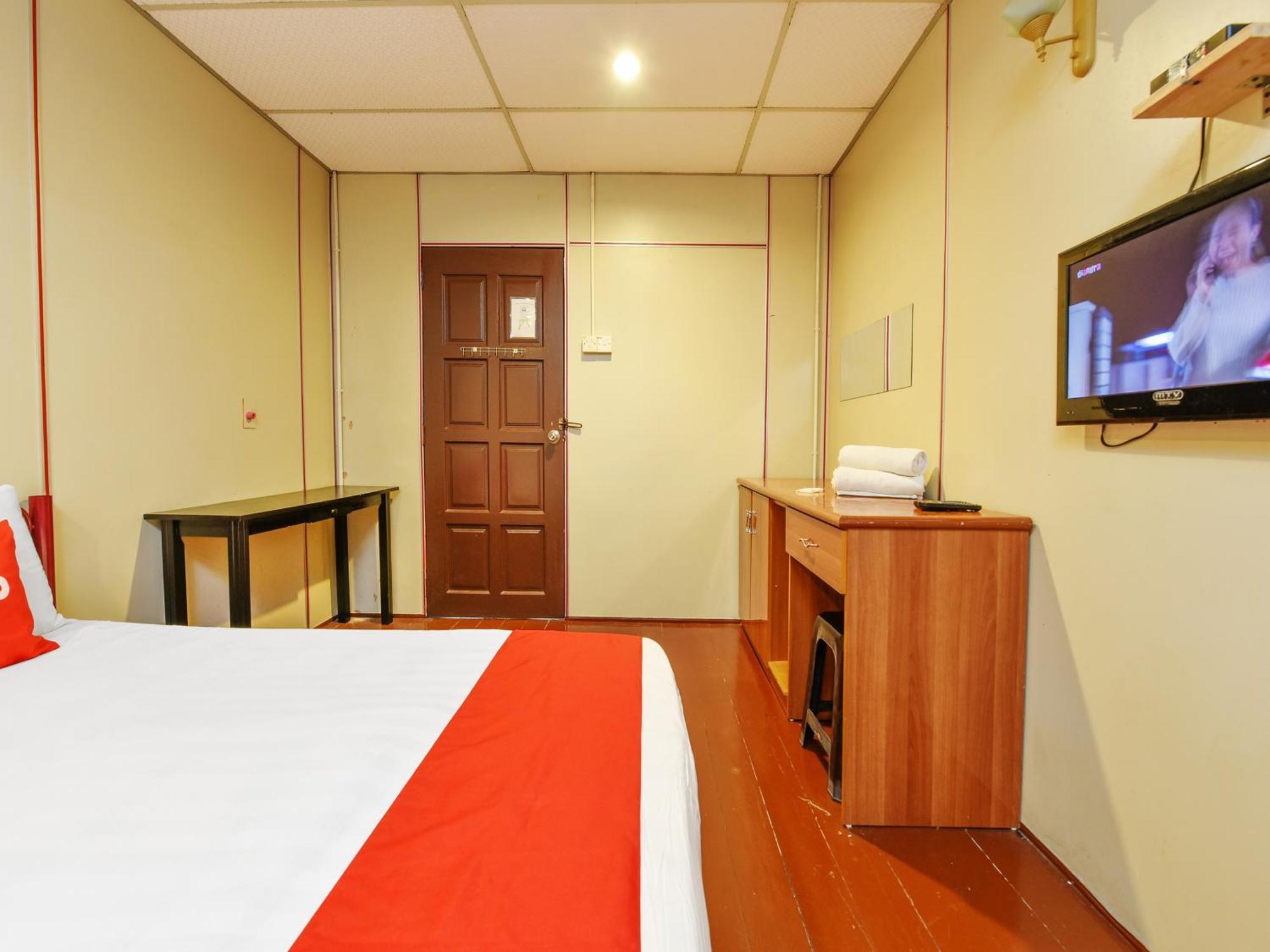 Oyo 90627 Pulau Ketam Inn Klang Exterior foto
